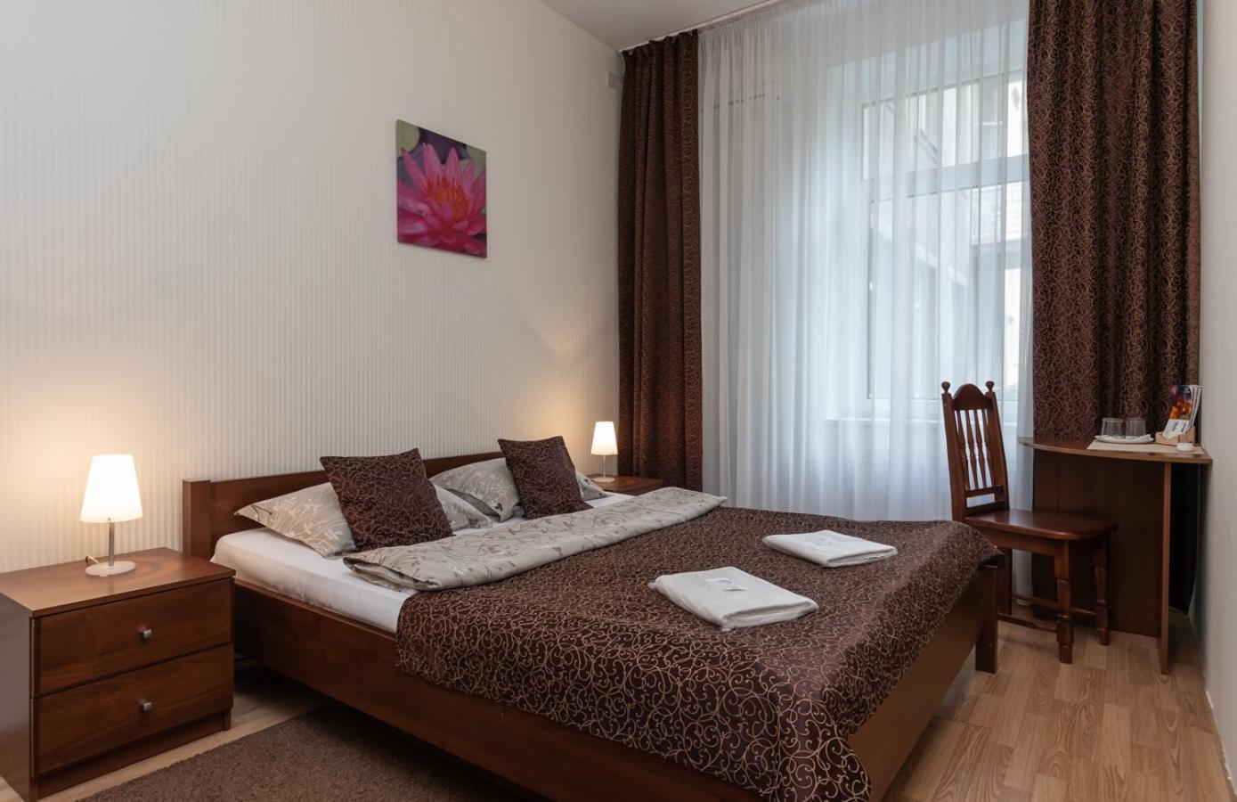 Mini-Hotel Guest Residence Киев Экстерьер фото